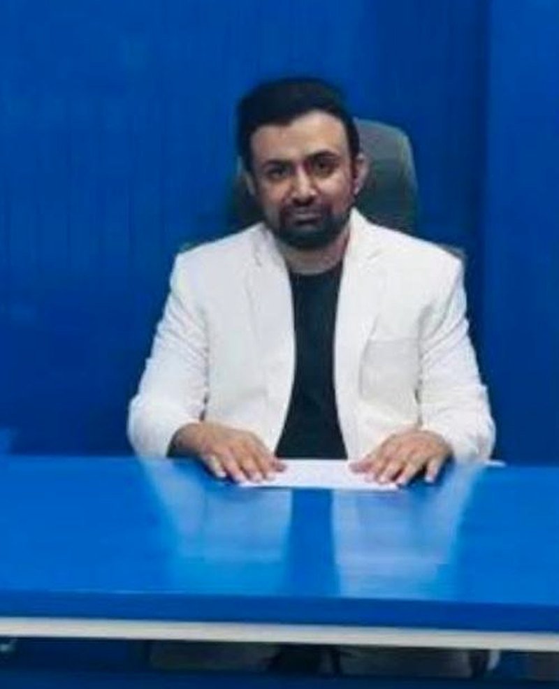 بلال الرشید، ہارون نگر کنسٹرکشنز کے دفتر میں